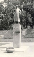 Pomník Benedikta Rejta v Lounech