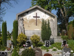 Pomník padlým v první světové válce v Lubech (Schönbach) 